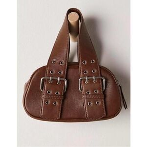 Free People Espresso Brown Soft
Leather Roud Rivets Zip Lined Say Yes Bag